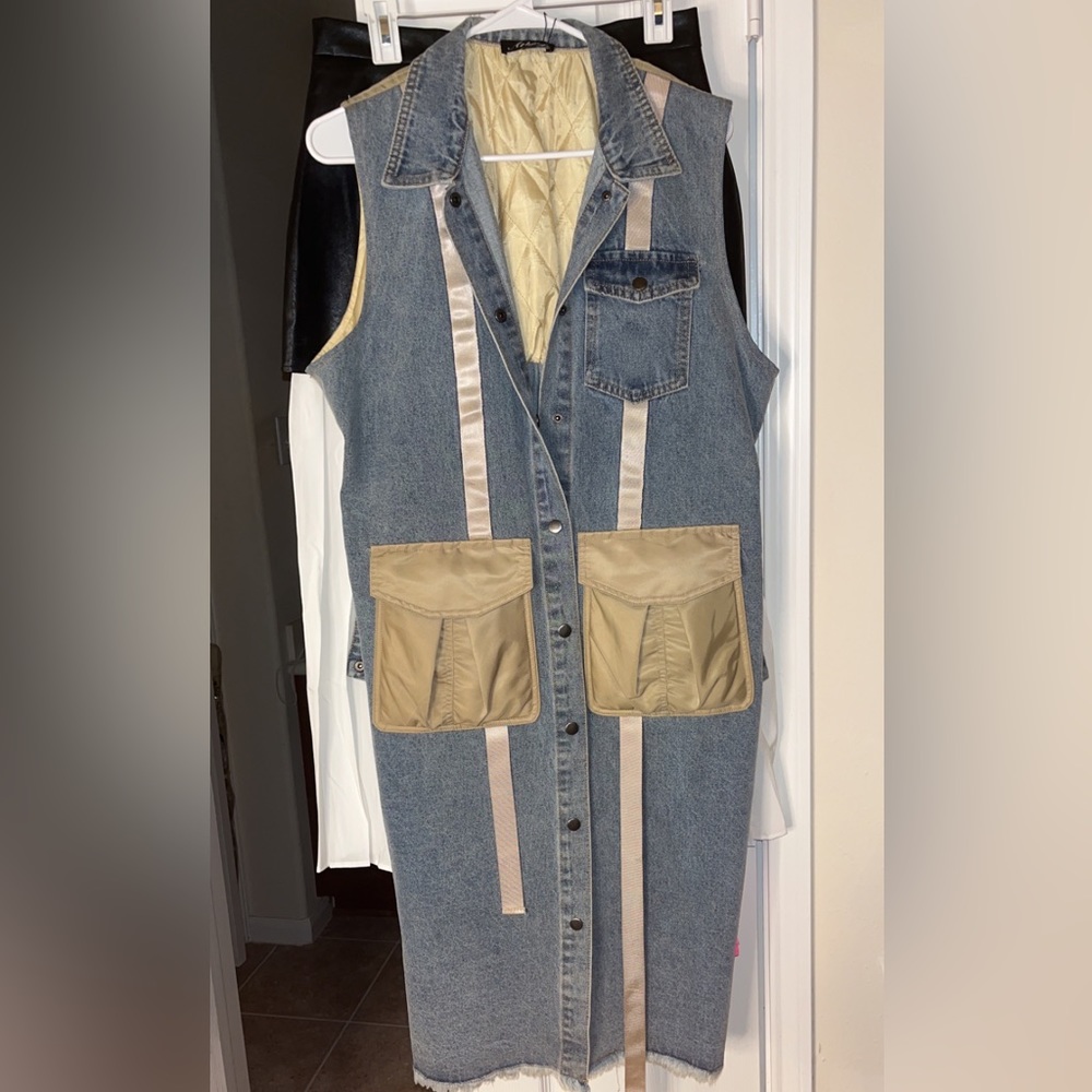 Maxi denim cargo jacket